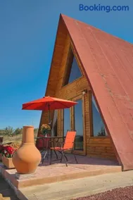 Chalet - Image 1