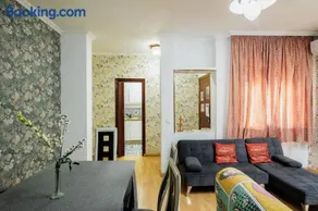 Juderia Center Premium Suites Free - Image 1