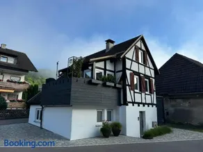 Gemütliches Häuschen im Ortskern von Hohentengen am Hochrhein - Image 1