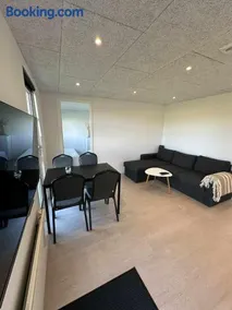 Fishermans House Apartment 2 - Image 5