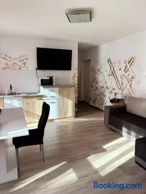 Platinum Guesthouse - Image 1