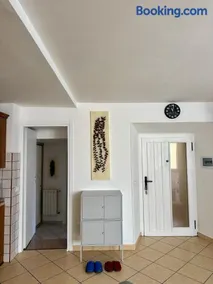 Apartment Meringa - Image 2