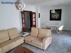 Encanto Urbano: Piso céntrico totalmente equipado - Image 1
