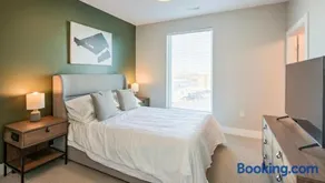 Landing at Abberly Liberty Crossing - 1 Bedroom in Henderson Circle - Image 5