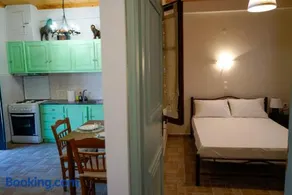 Kantounia Stonehouse - Image 3