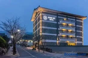 Brown Dot Hotel Gyeongju - Image 1