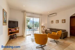 Domaine Villas Celia - Image 4