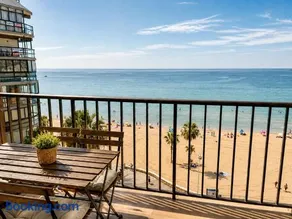 Apartamento frente al mar en Calpe con parking para 4 personas - Image 2
