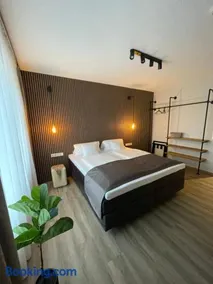 Hotel-Restaurant Schraeder - Image 1