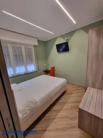 Hotel Calypso - Image 2