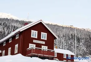 Mårtenliengård Heritage Ski-in Ski-Out Residences - Image 3