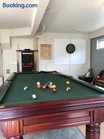 Beach House with Games Room & Deck Gone Coastal - Image 4