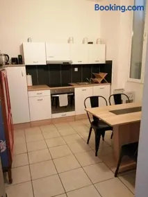 Appartement Design Centre Marseille Vieux-port et Noailles - Image 2