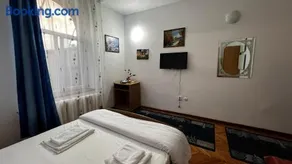 Vila Crinilor Căciulata - Image 2