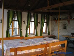 Guest House Astra - Image 2