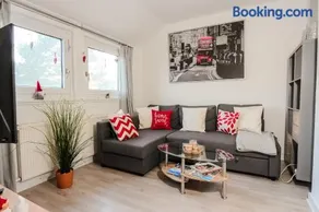 Zentrale ruhige 3-Zimmer-Wohnung - Image 1