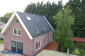 Schiphol Apartments - Image 1