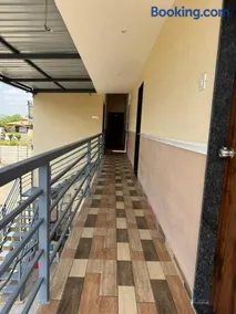 Hotel Tip Top loding - Image 2