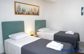 Thalassia Pefkias Apartment - Image 3