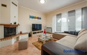 5 Bedroom Nice Home In Karojba - Image 2