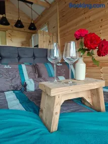 Riverside cabin - Image 2