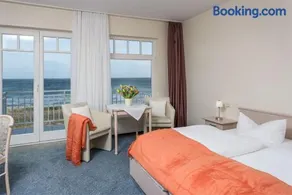 Strandhotel Dünenhaus - Image 1