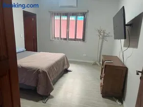 Casa em Ubatuba Pé na Areia da Enseada - Image 5