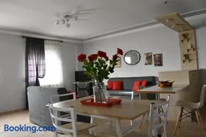 Roses - Image 1
