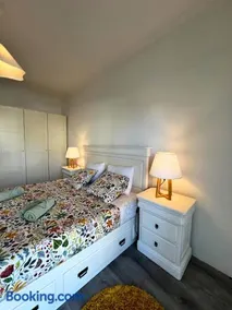 Naval Beach Apartment - Image 3