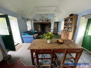 -Going back in time- 200 year old farmhouse - Image 2