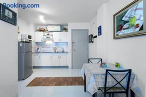 Perfect Apartment near the beach and Barcelona - Image 3