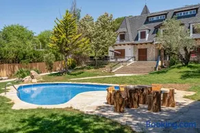 Stone Manor Pool Garden Garraf Near BCN - Image 3