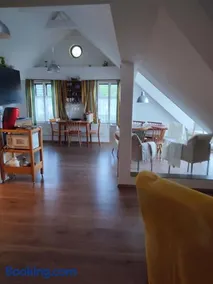 Nur 3 Min zu Skilift & 5Min zum See - Image 3