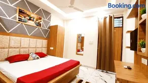 HOTEL WONDER STAYS - For Couples, Students, Faculties, Corporates - Image 3