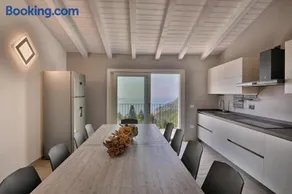 Villa Pineta by Theater Home - Image 3