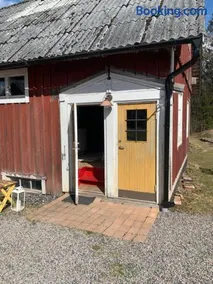 En lantlig idyll med skogen precis utanför dörren! - Image 2