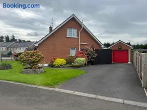 Comfortable and Convenient 4 Bedroom Home - Image 2