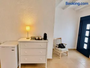 Villa Mediterraneo Rooms Piscina jardin parking - Image 5