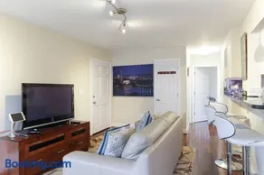 2 bd 1 bth near DC! 7081 - Image 4