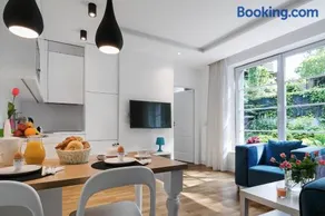 Costa Apartments - Image 2
