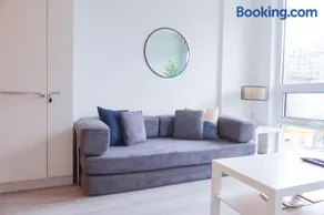 Olympic Village-Sleeps 5-AC Mtn & CityViews - Image 2