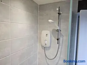 Cosy Oakbank Apartment close to Wishaw hospital - Image 2