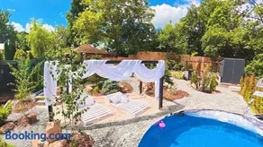 Secret Garden Retreat - Pool & Hot Tub - Image 5