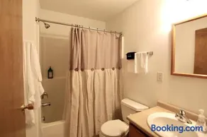 The Den at Buckskin- Entire House in Frankfort, OH - Image 5