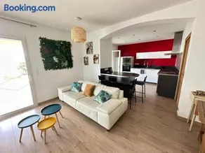Appartement Logement entier avec piscine - Image 1