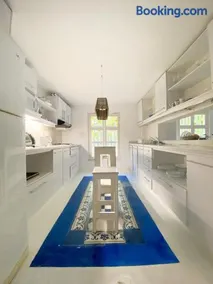 Apartmento en Ciudad Amurallada - Image 5