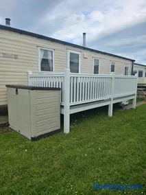 Jones caravan hire sycamore walk lyons robinhood rhyl - Image 3