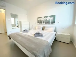 Villa Poseidon - Image 3
