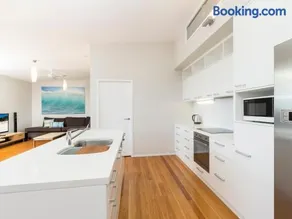 7 Roseby Court - Image 4