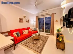 Romantic Sky Studio with Pool by The Nook - Image 2